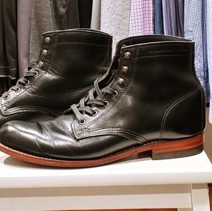 Wolverine Black 1000 Miles boots